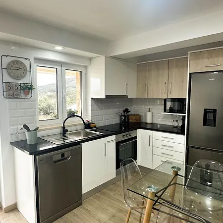 Lägenhet Refugio Da Serra Porto de Mós